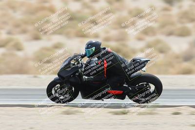 media/May-05-2025-Moto Forza (Mon) [[3c1838c5e5]]/2-B Group/Session 3 (Panning Test Turn 14 Inside)/